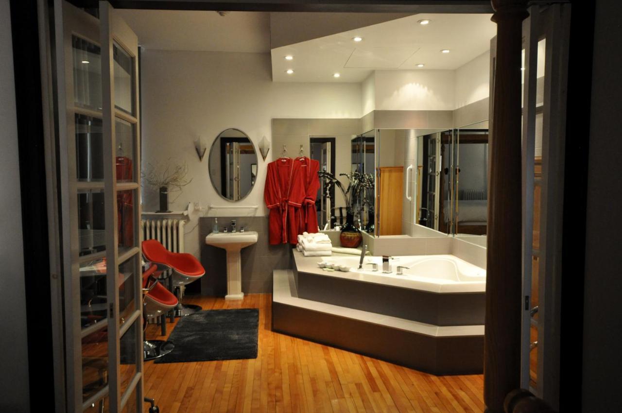 Suite met Kingsize Bed en Bubbelbad