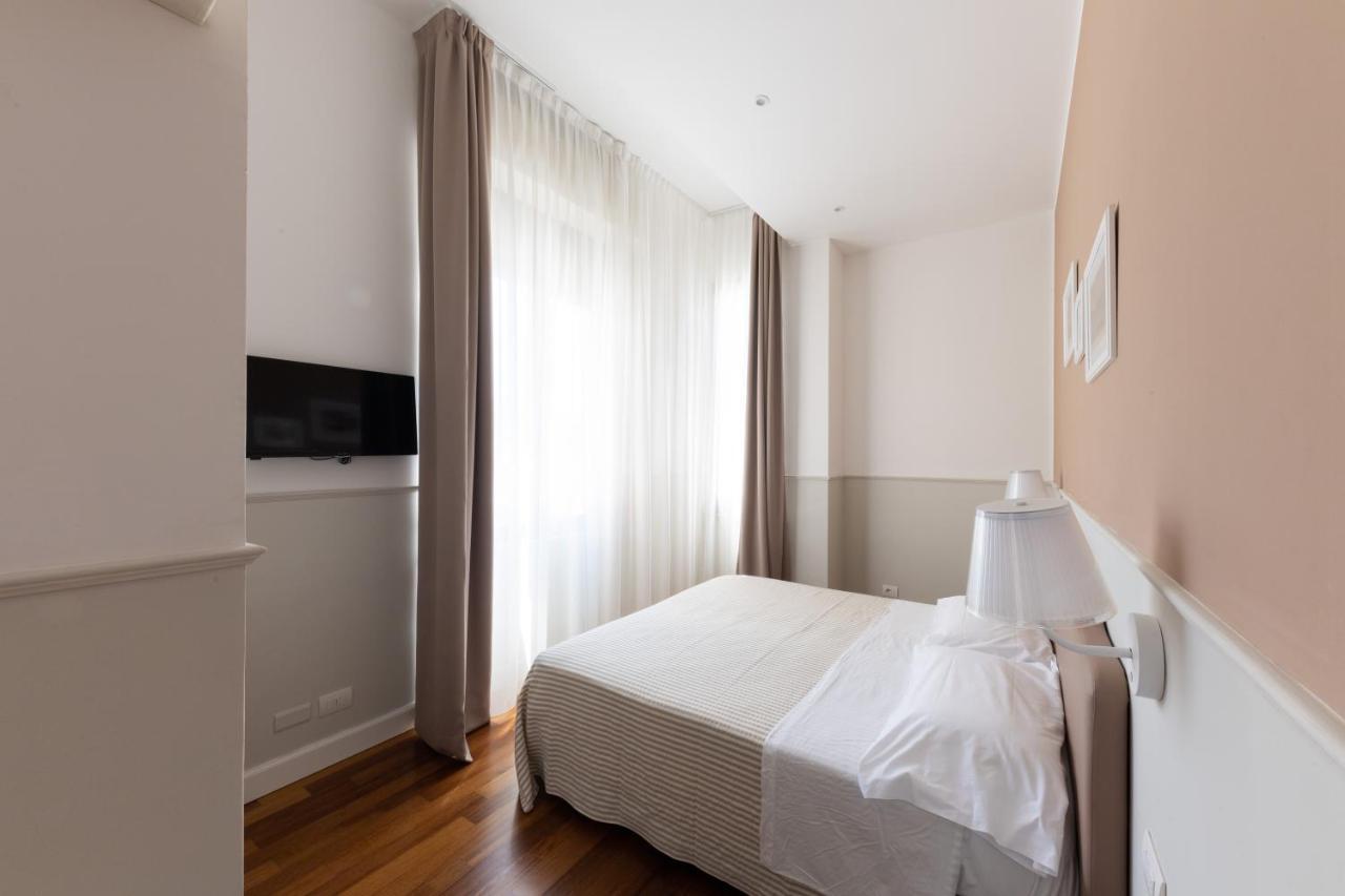 Quadruple Room with Partial Sea View