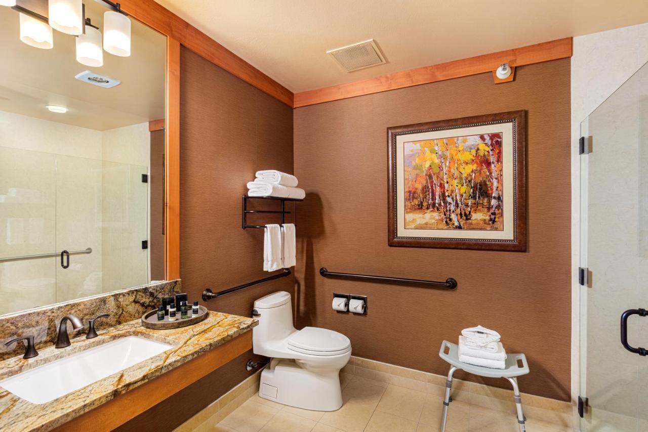 King Room - Disability Access,1663747379:JPEG