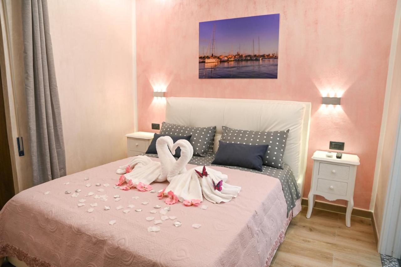 Double Room with Balcony and Sea View,1036923631:JPEG
