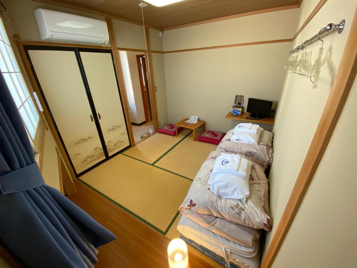 Japanese-Style Twin Room with Shared Bathroom and Toilet,1059160999:JPEG