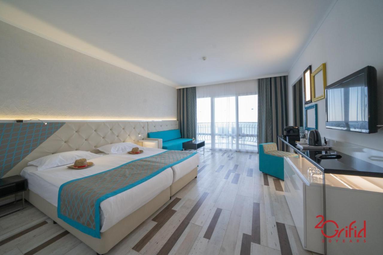 Premium Double Room – Exclusive Beach Access,1206997957:JPEG