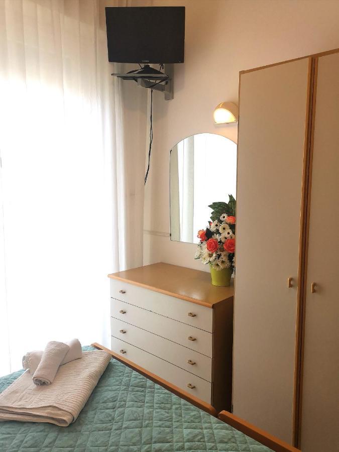 Triple Room,1085267128:JPEG