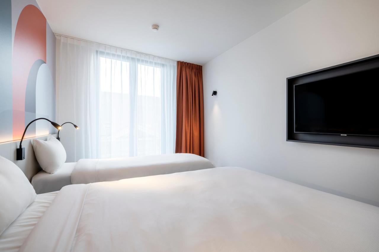 Triple Room,1287474949:JPEG
