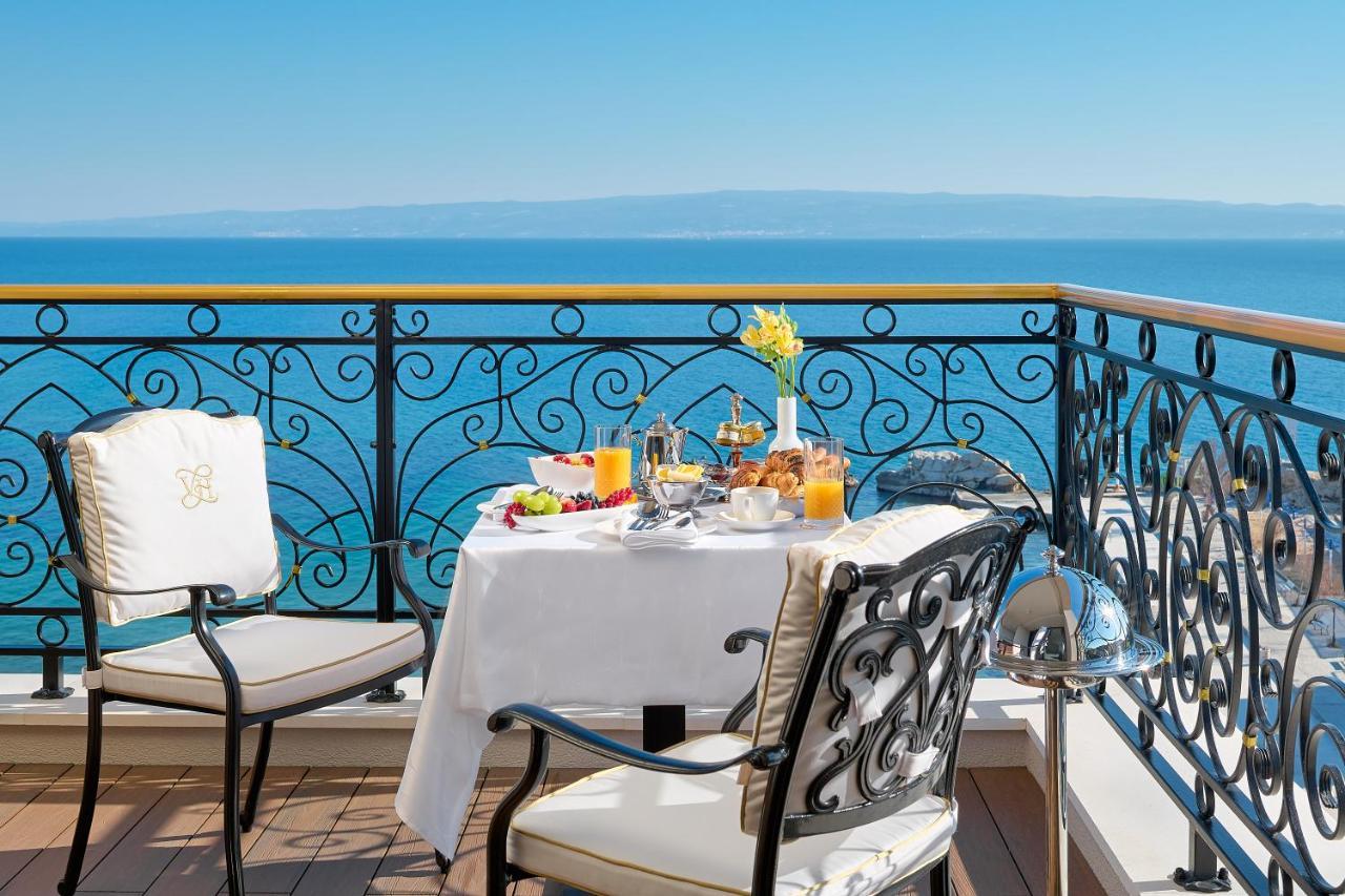 Luxury Suite Sea Front Outdoor Jacuzzi,1101615429:JPEG