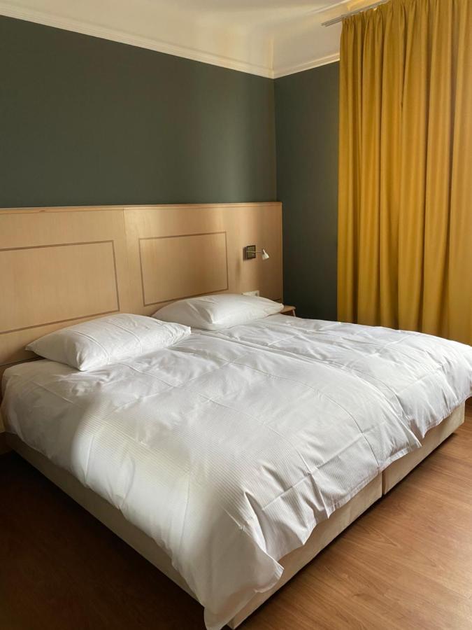 Standard Double Room,1117665204:JPEG