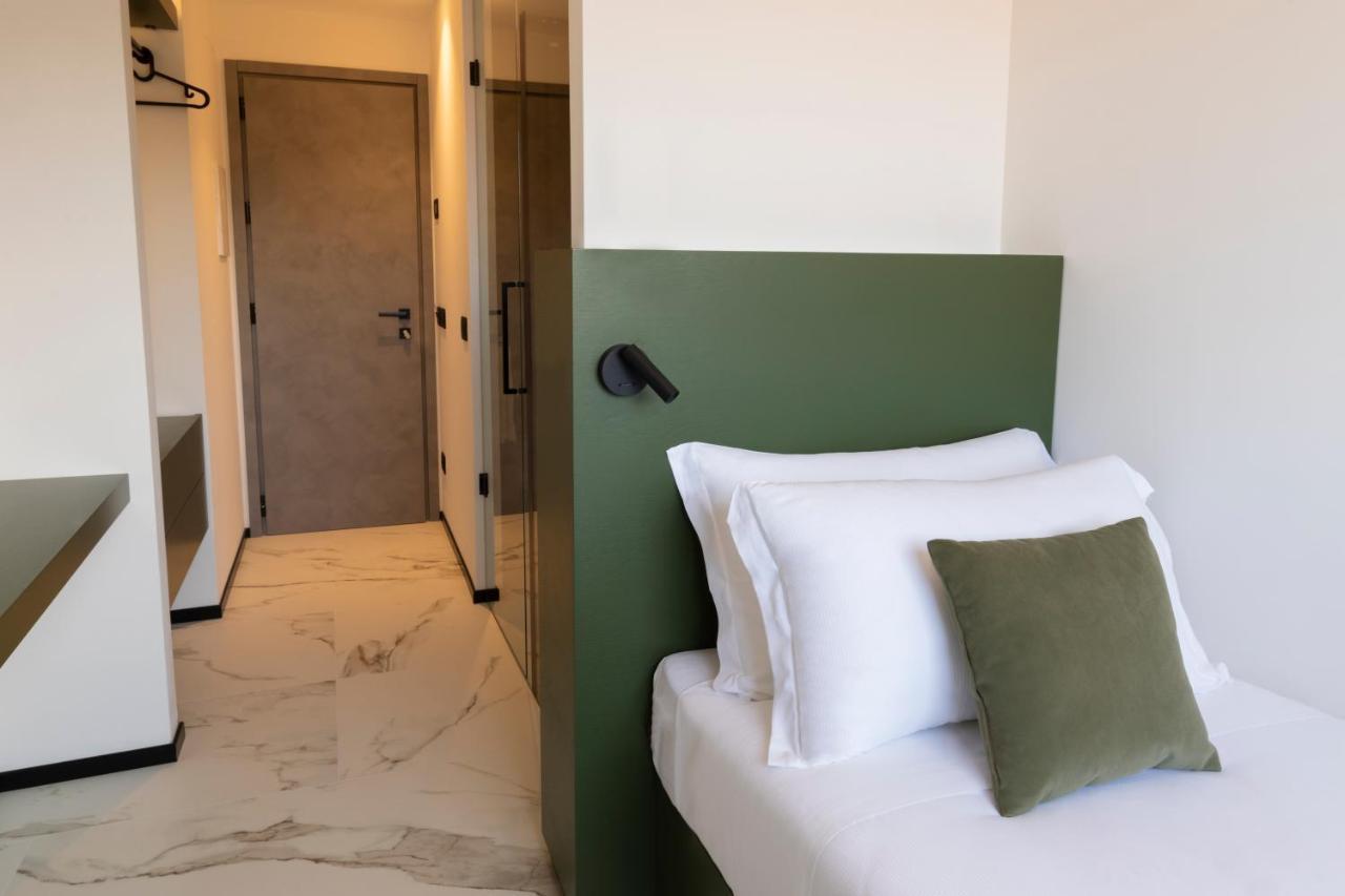 Single Room,1124417664:JPEG
