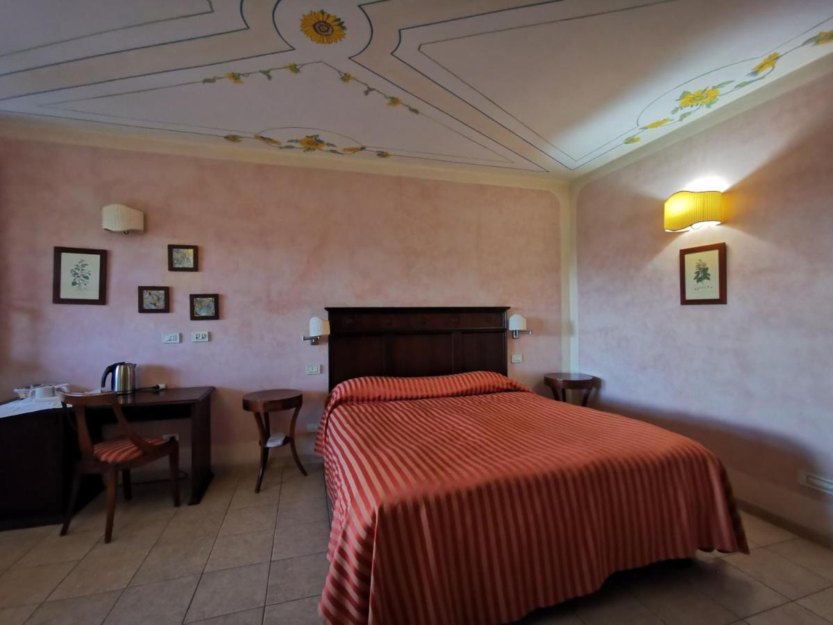 King Room with Balcony,1143559984:JPEG