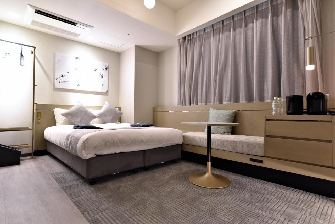 Select Double Room