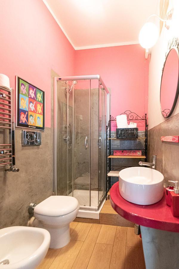 Double or Twin Room Private External Bathroom,1161025476:JPEG