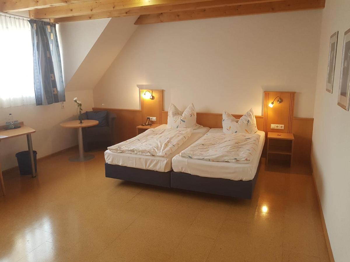Standard Dreibettzimmer