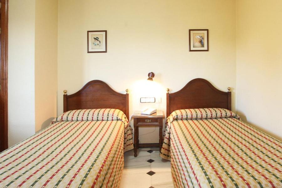 Double or Twin Room,11834052:JPEG