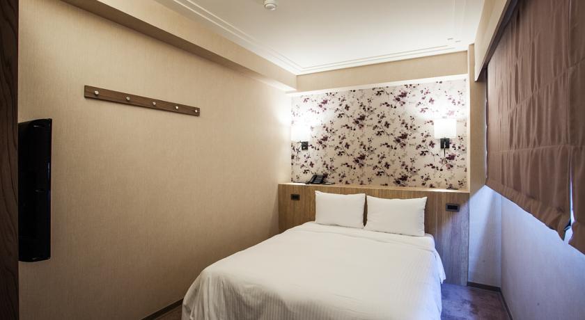 Double Room,124517220:JPEG