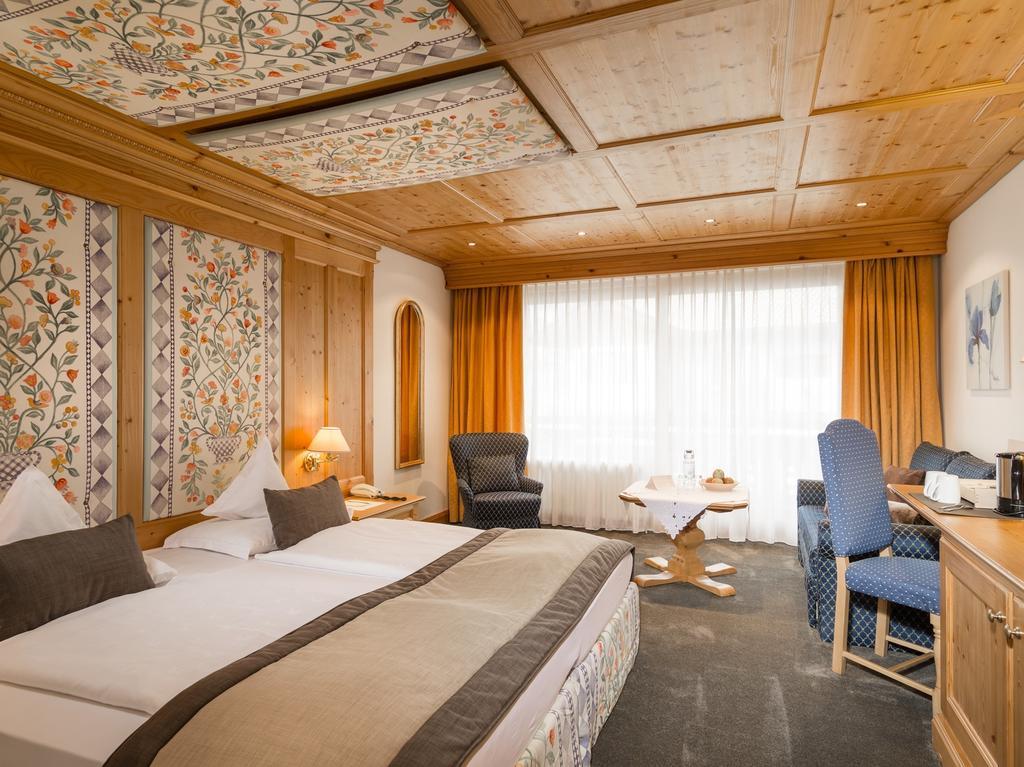 Superior Double Room with Balcony,122136250:JPEG