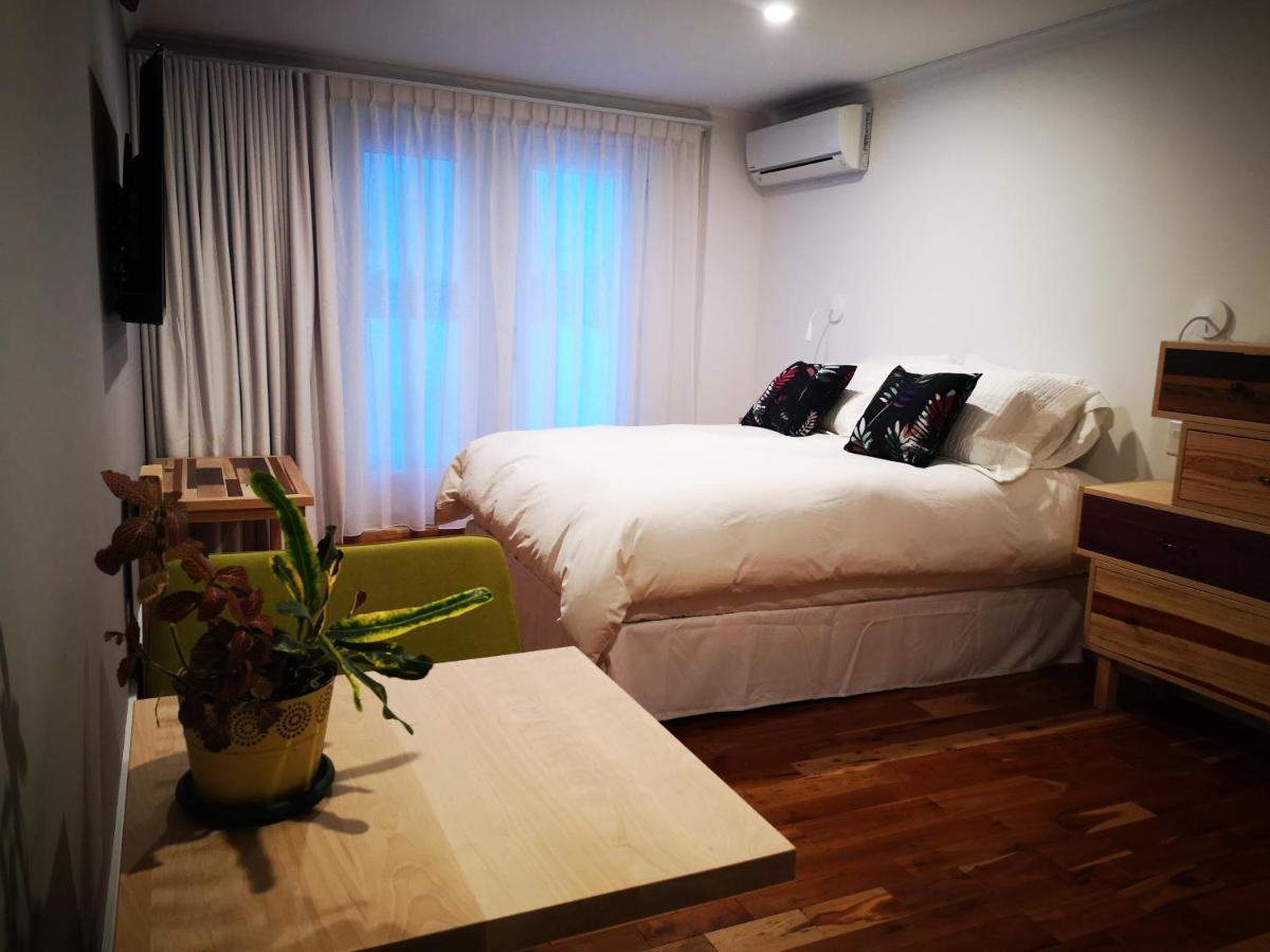 Chambre Lit Queen-Size avec Balcon