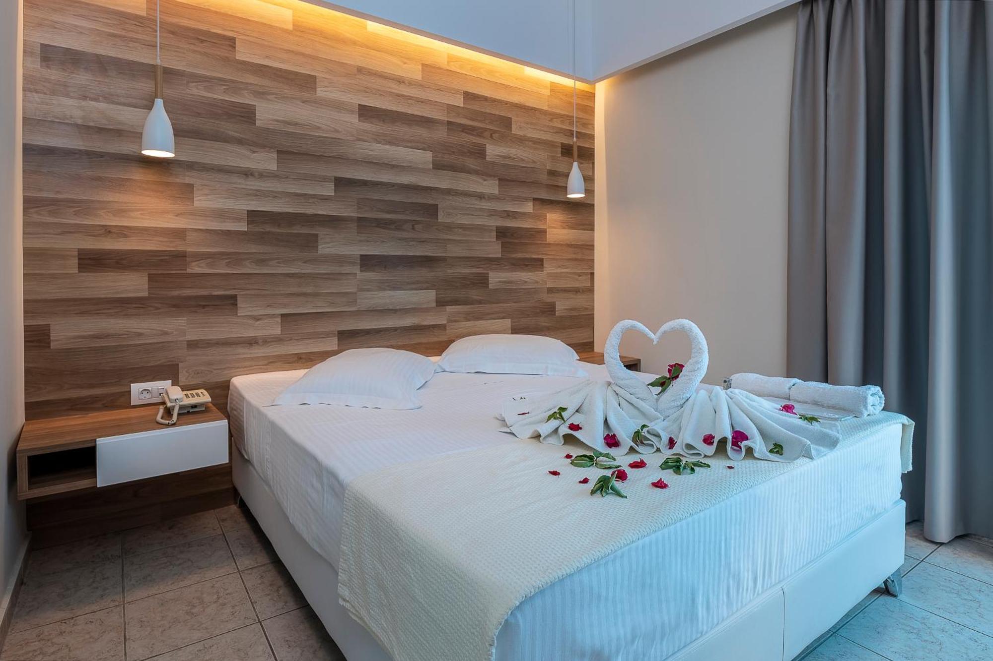 Triple Room,1273162771:JPEG