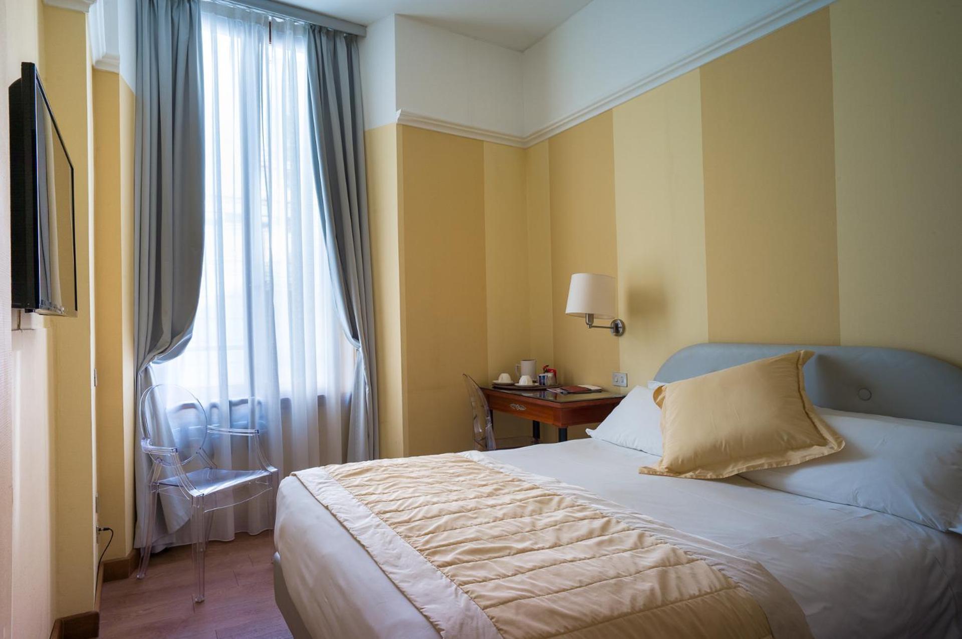 Classic Double Room,1215916291:JPEG