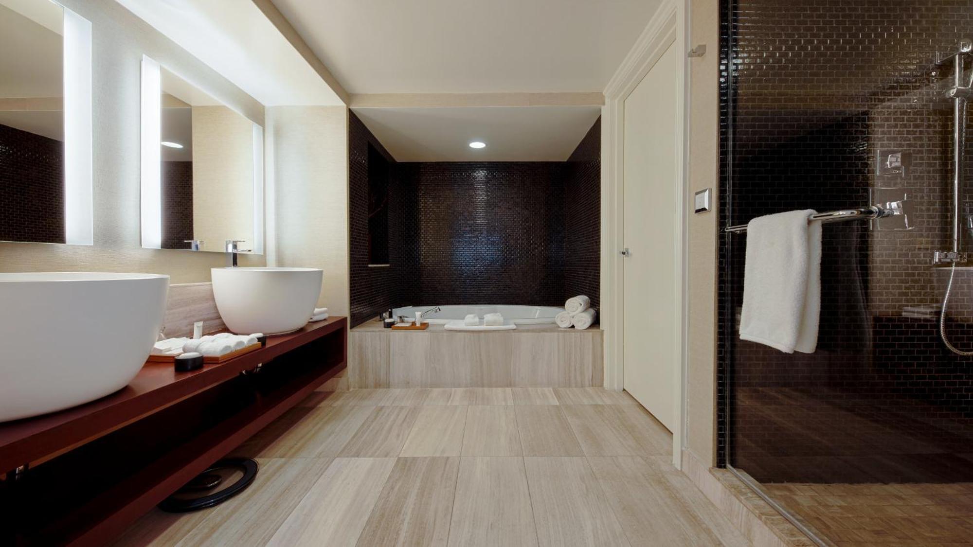 Sake Suite - Caesars Suites,1216956577:JPEG