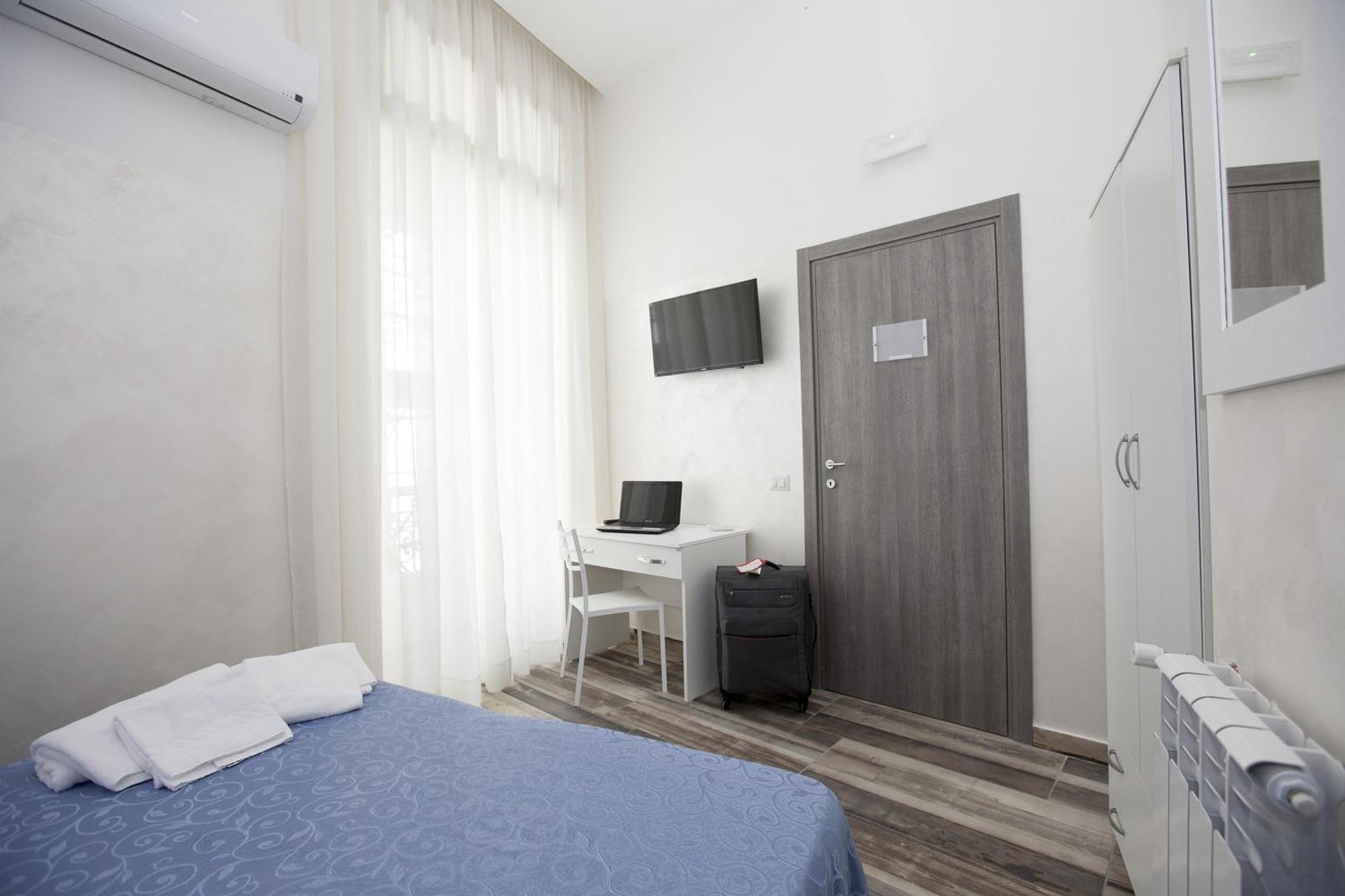 Double Room,1217871112:JPEG