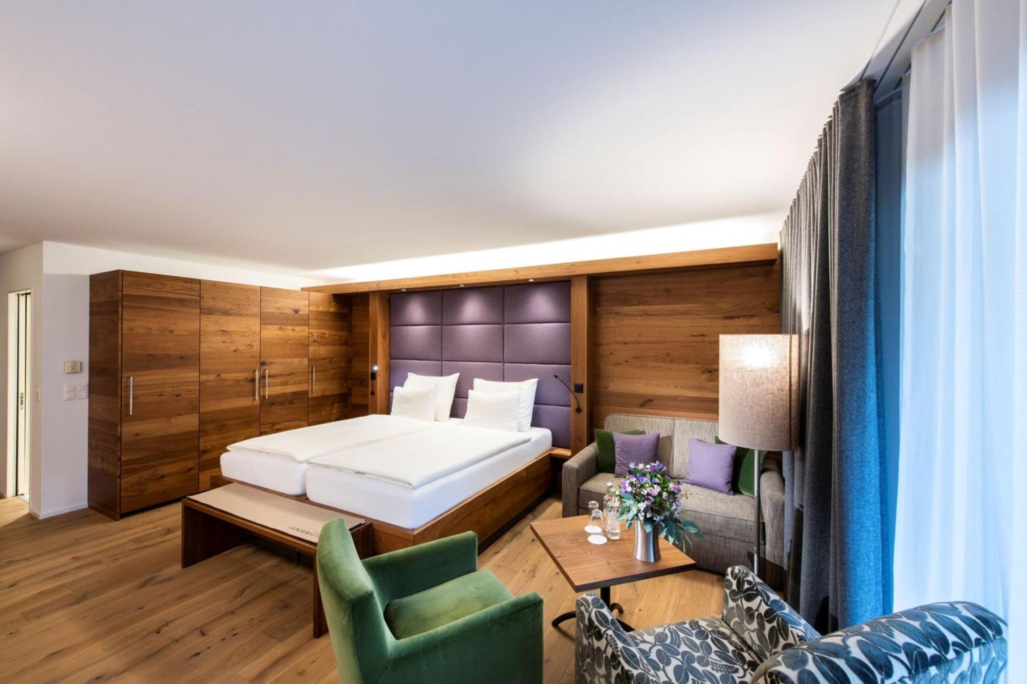 Superior Double Room Balcony,1589332762:JPEG