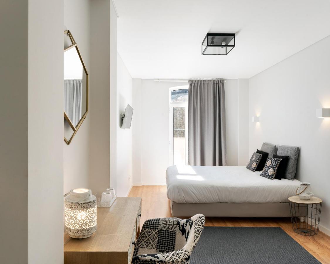 Suite Terrace,1226259929:JPEG