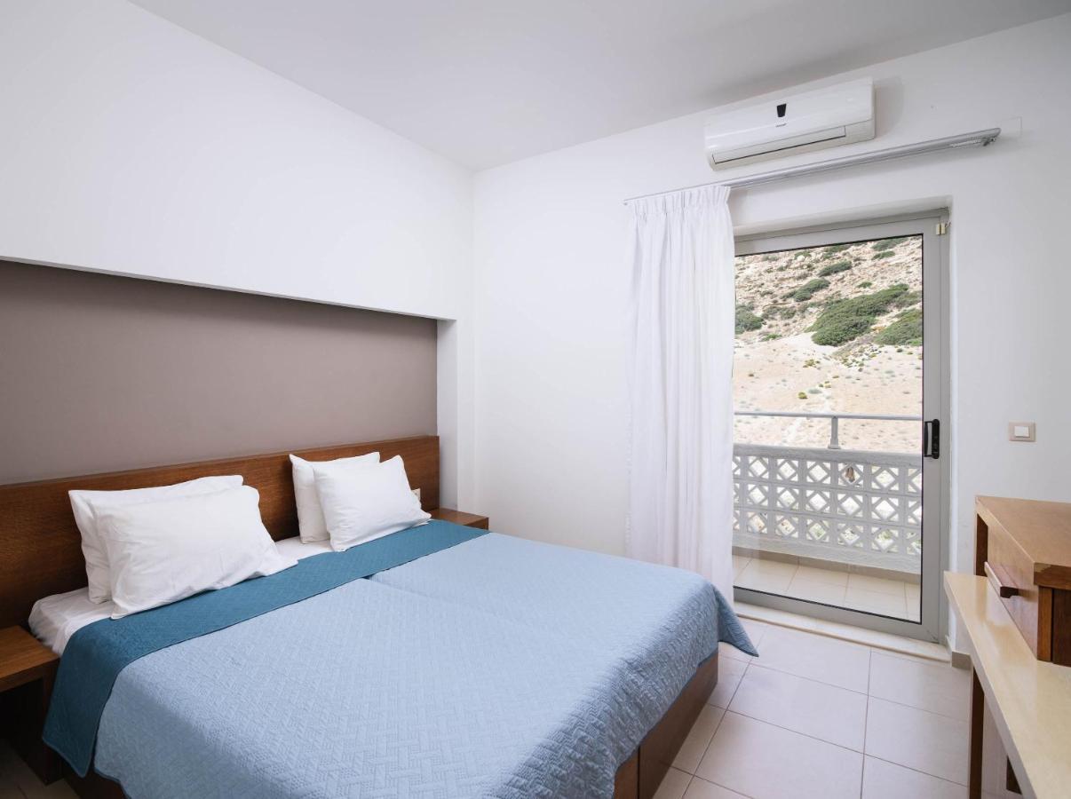 Standard Double Room,1234184960:JPEG