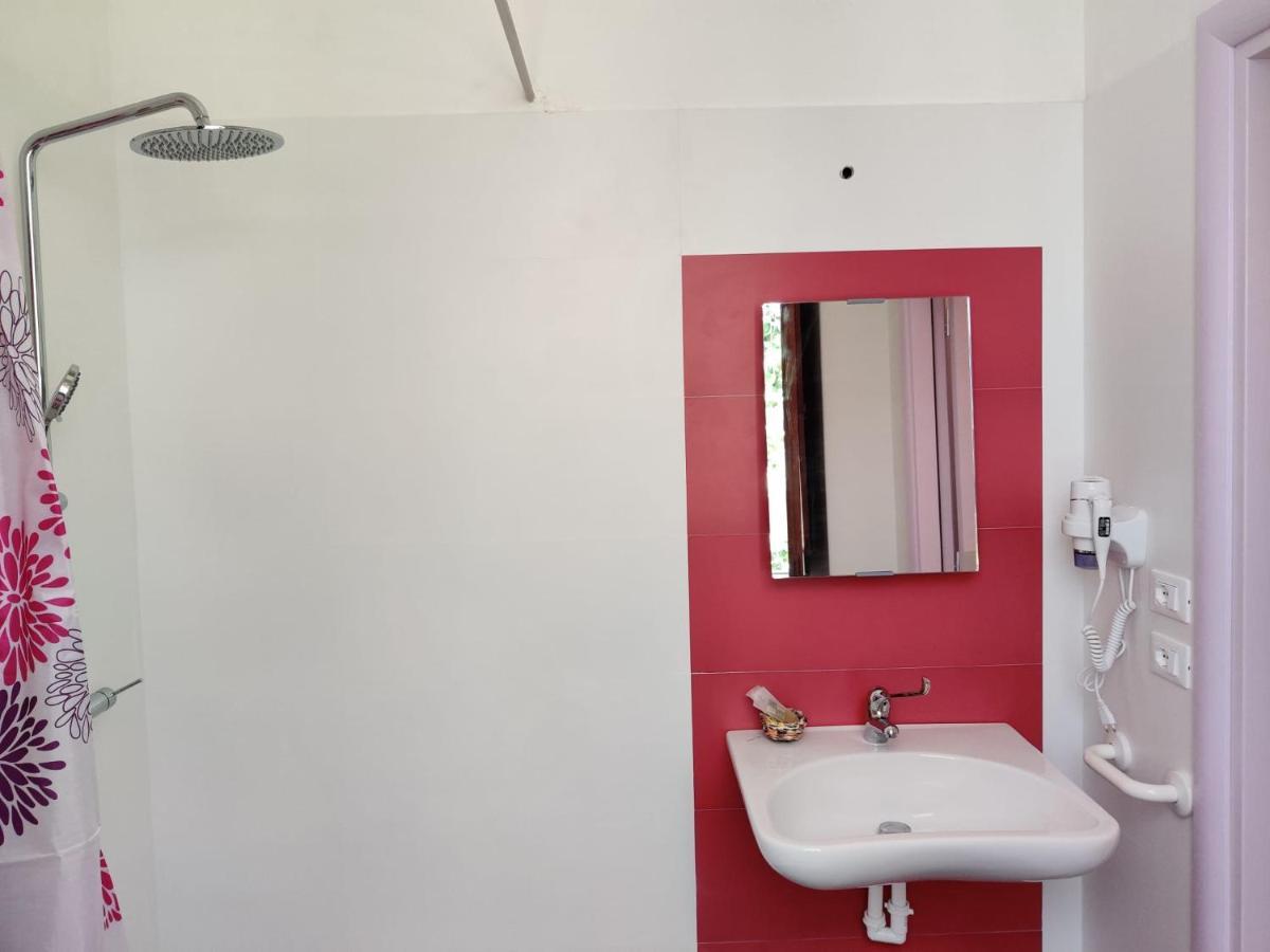 Single Room Disability Access,1237072573:JPEG
