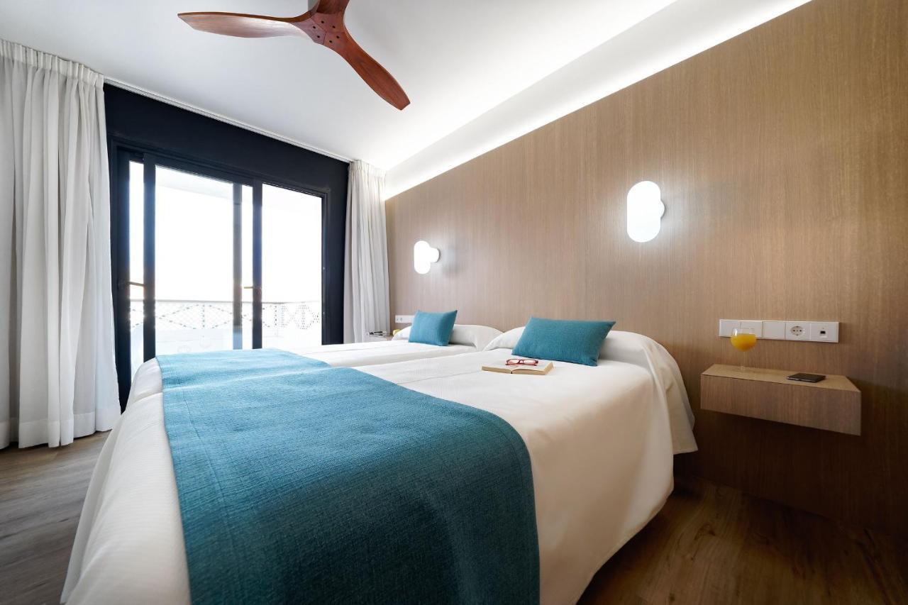 One-Bedroom Apartment,1257050485:JPEG