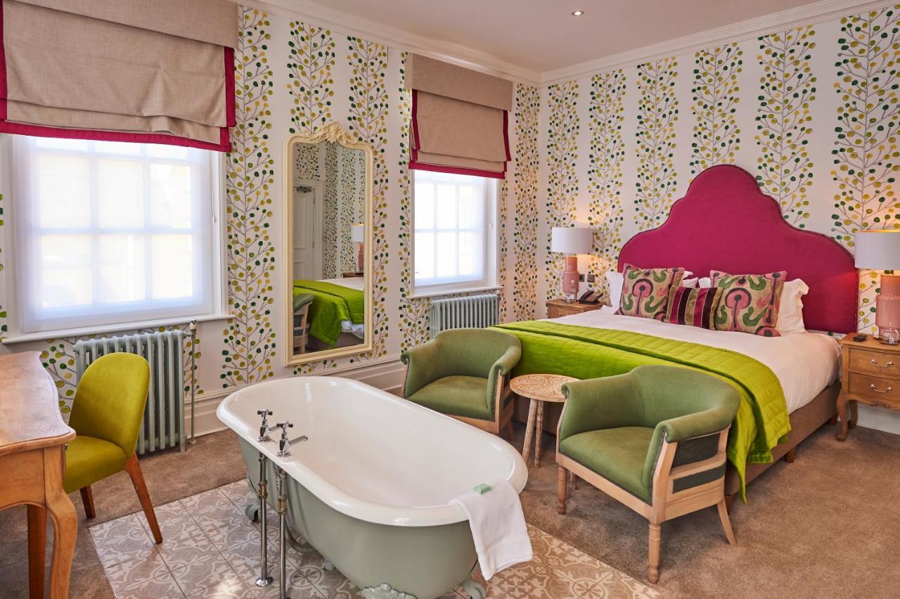 Junior Suite,1260666742:JPEG