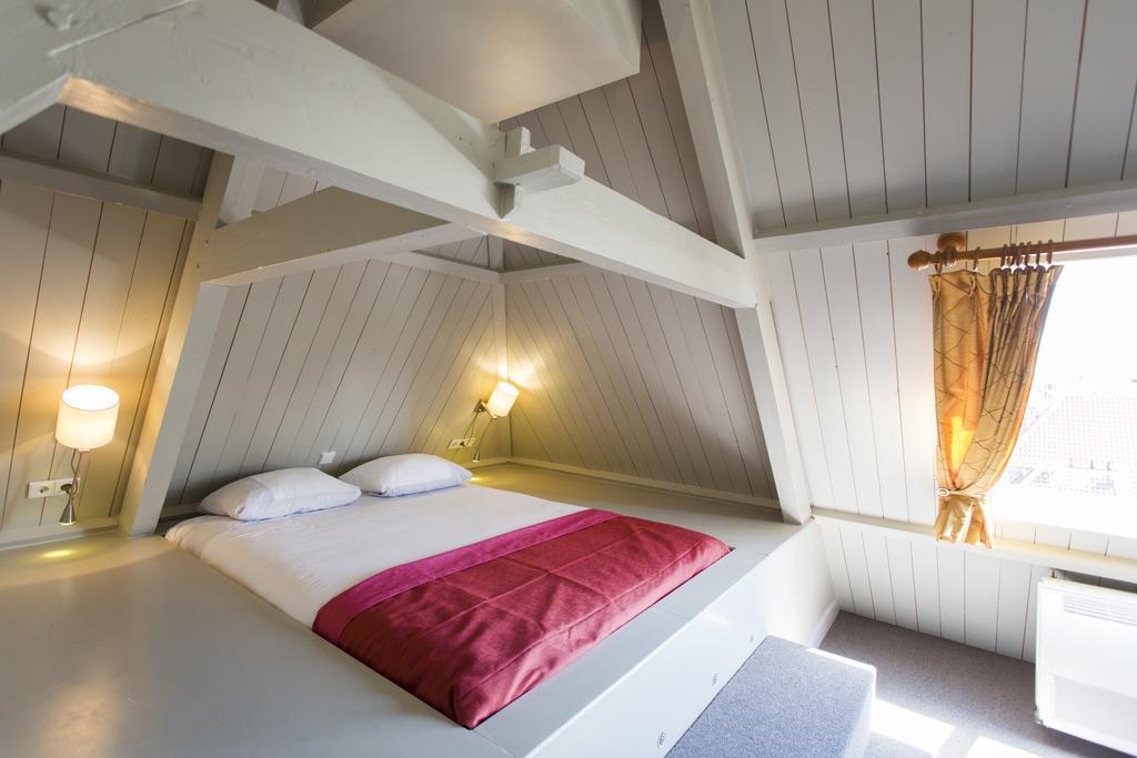 Deluxe Double Room - Non-Smoking