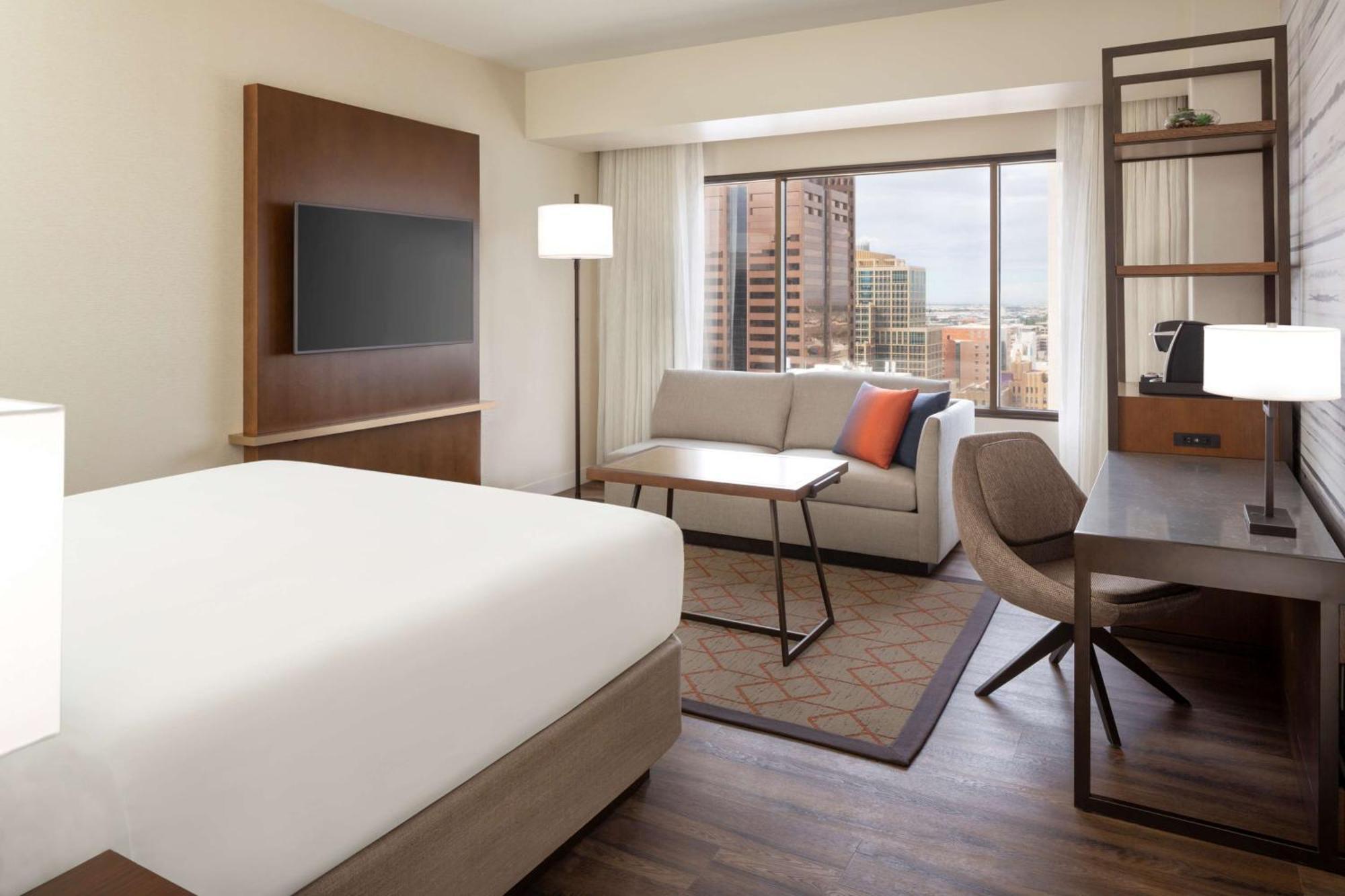 King Room with Accessible Shower - Disability Access,1275543319:JPEG