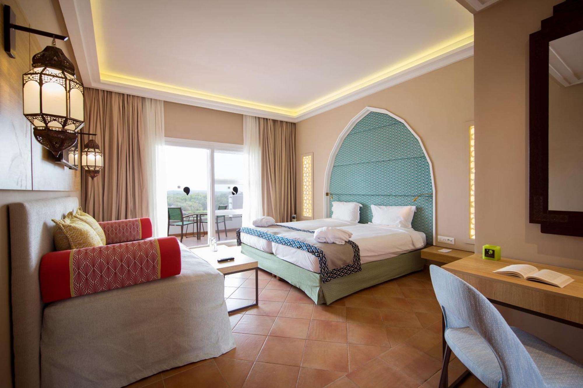 Double or Twin Room with Partial Sea View,1277157886:JPEG