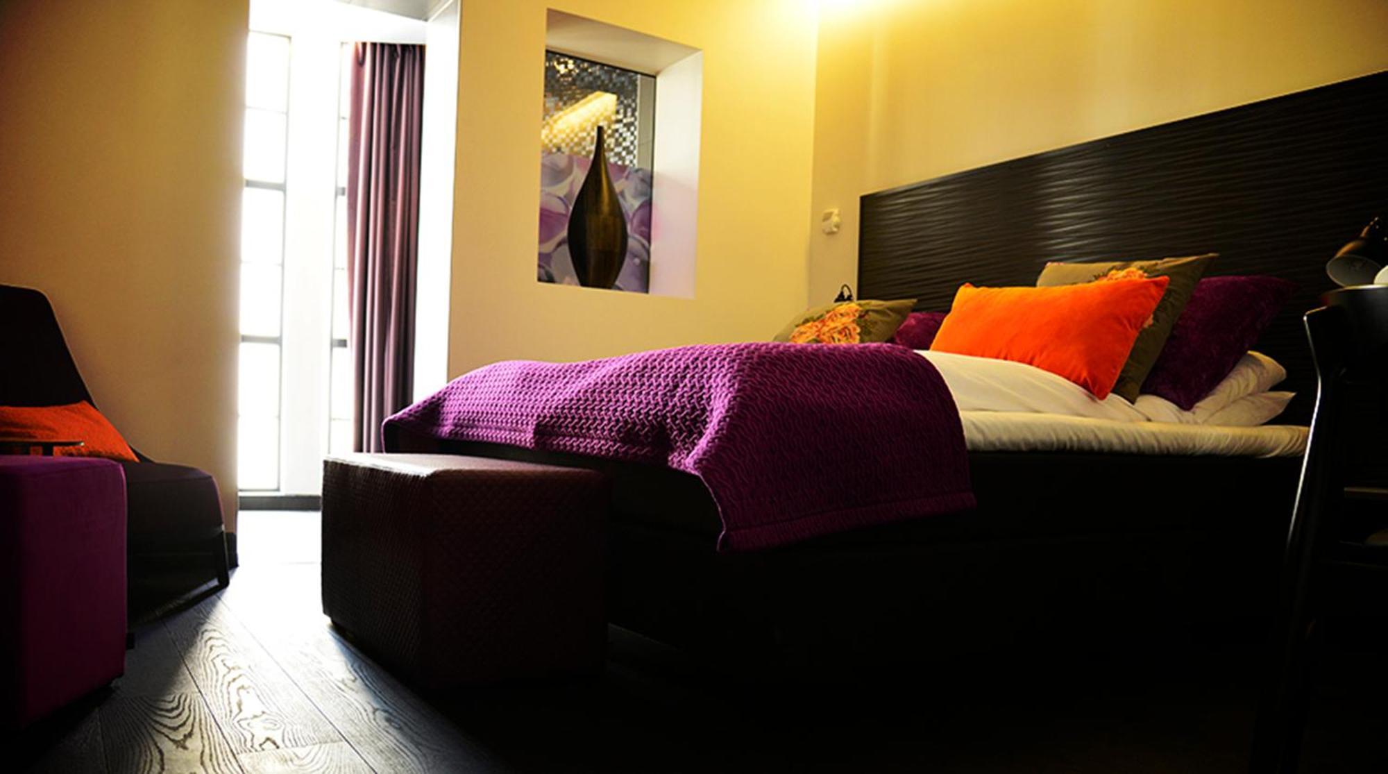 Standard Double Room,64639645:JPEG