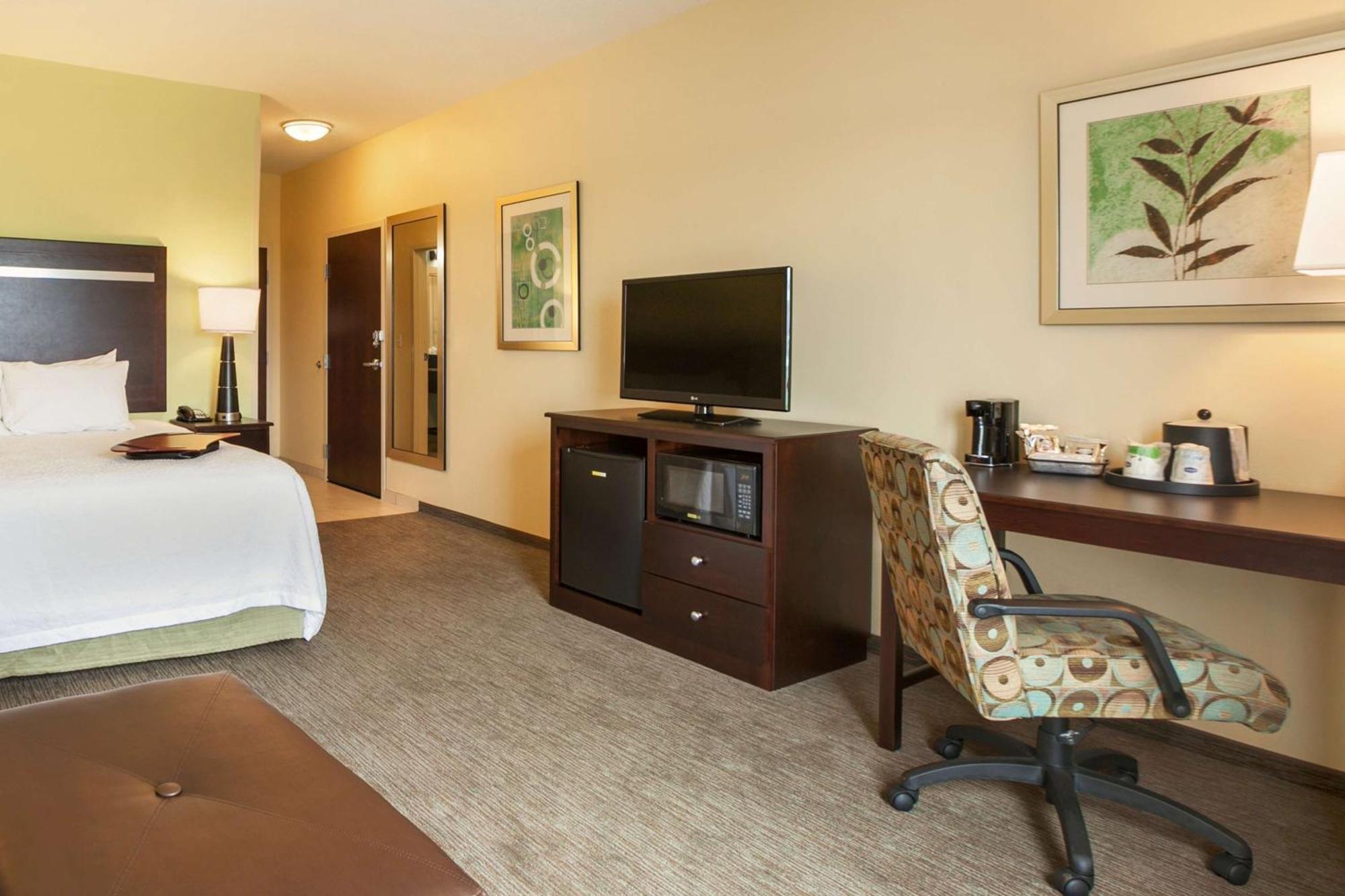 King Room with Sofa Bed,1278706495:JPEG