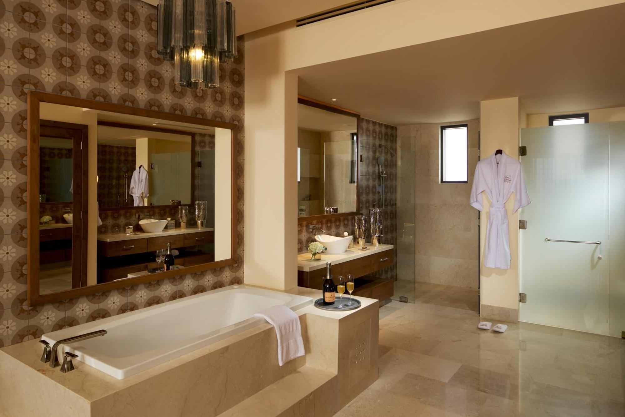 Presidential Suite,1279133863:JPEG