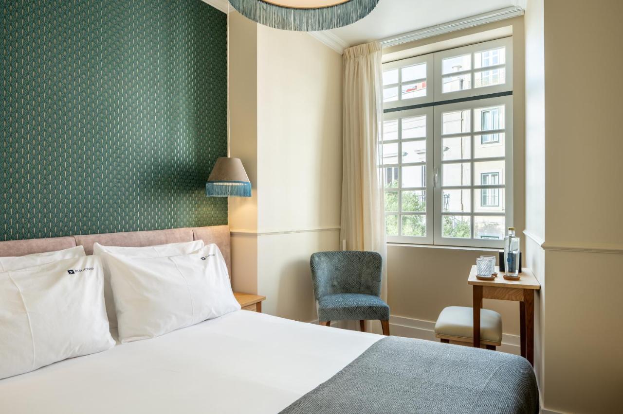 Small Double Room,1314470479:JPEG