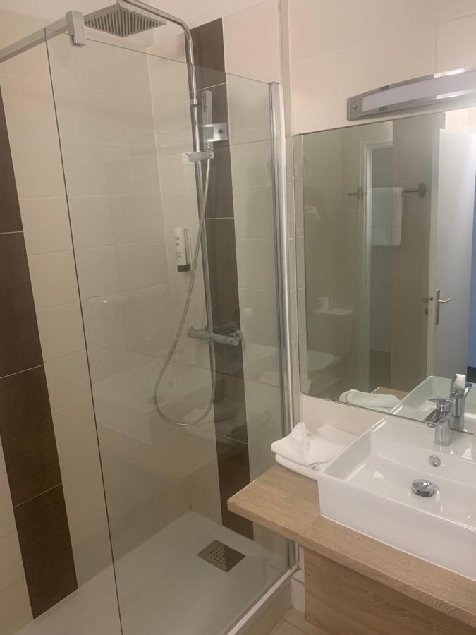 Twin Room,1328234804:JPEG