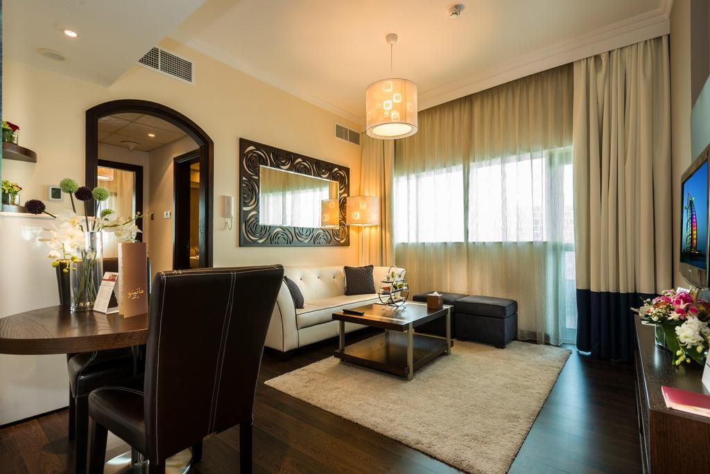 Executive One Bedroom Suite King,271632233:JPEG