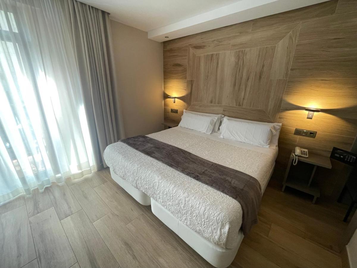 Double Room,1345489166:JPEG