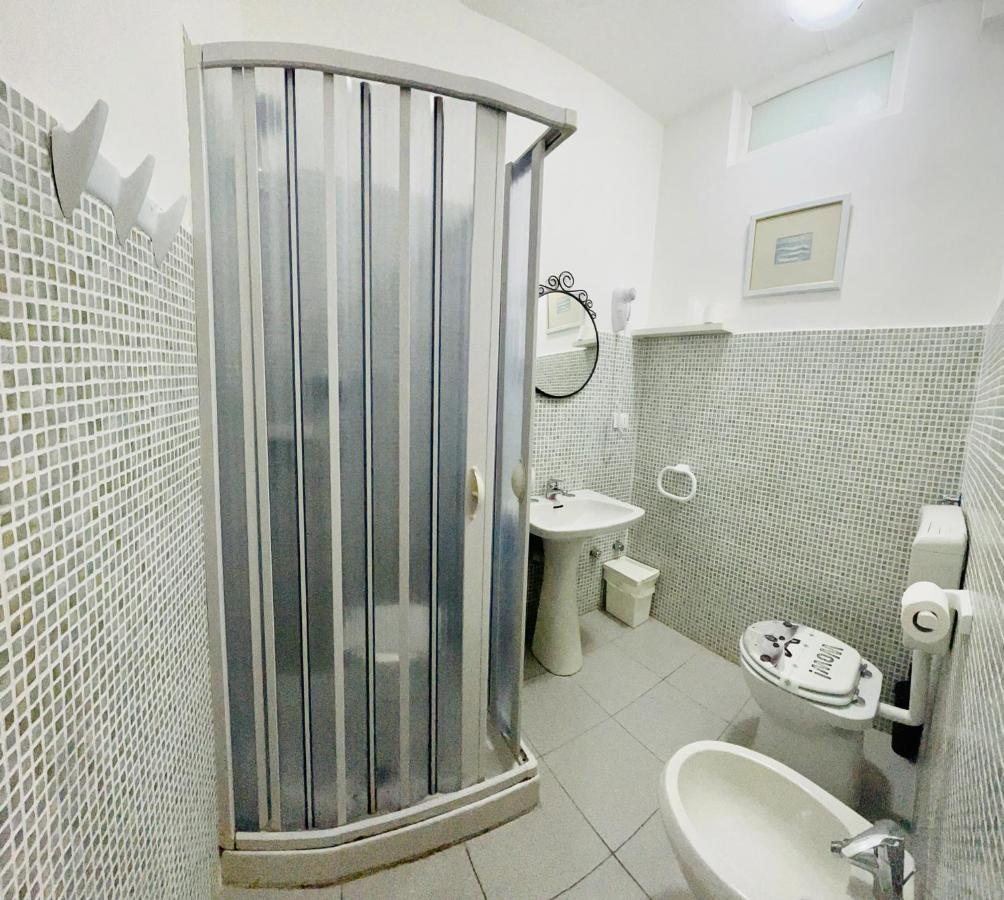 Triple Room,1343944652:JPEG