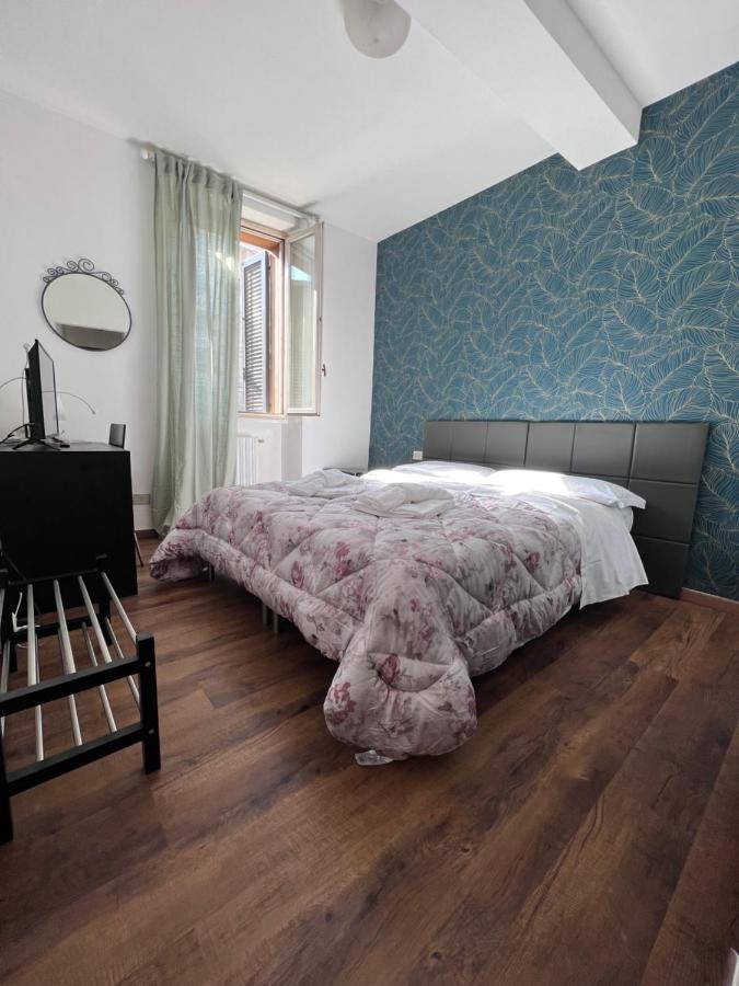 Twin Room,1765427541:JPEG