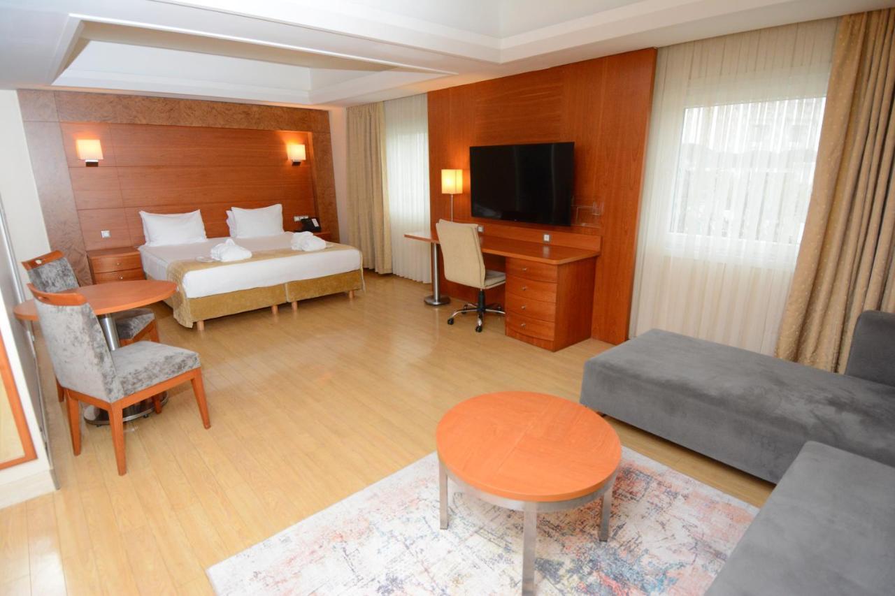 Deluxe Queen Suite,1278431533:JPEG