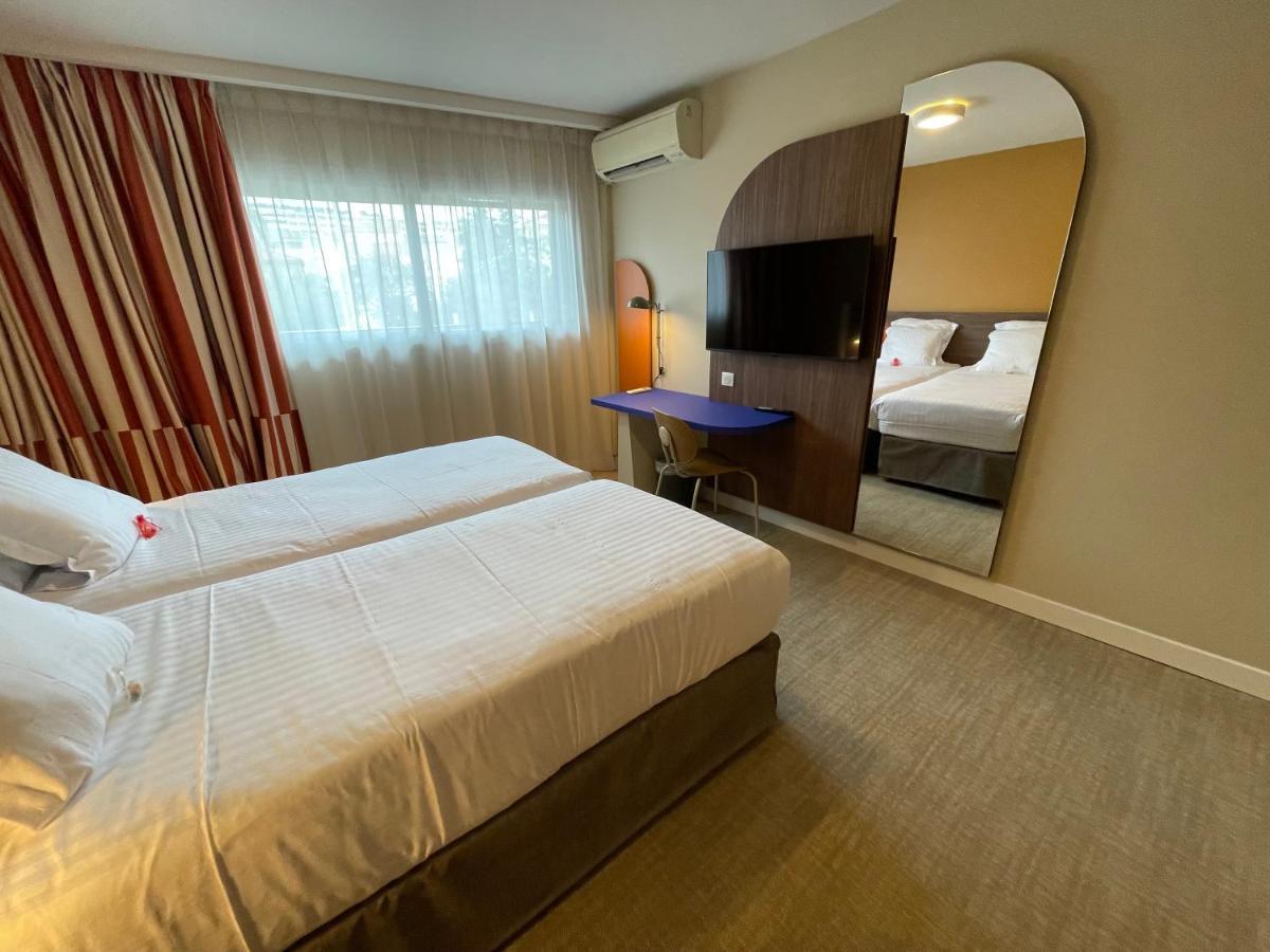 Standard Twin Room,1365137282:JPEG