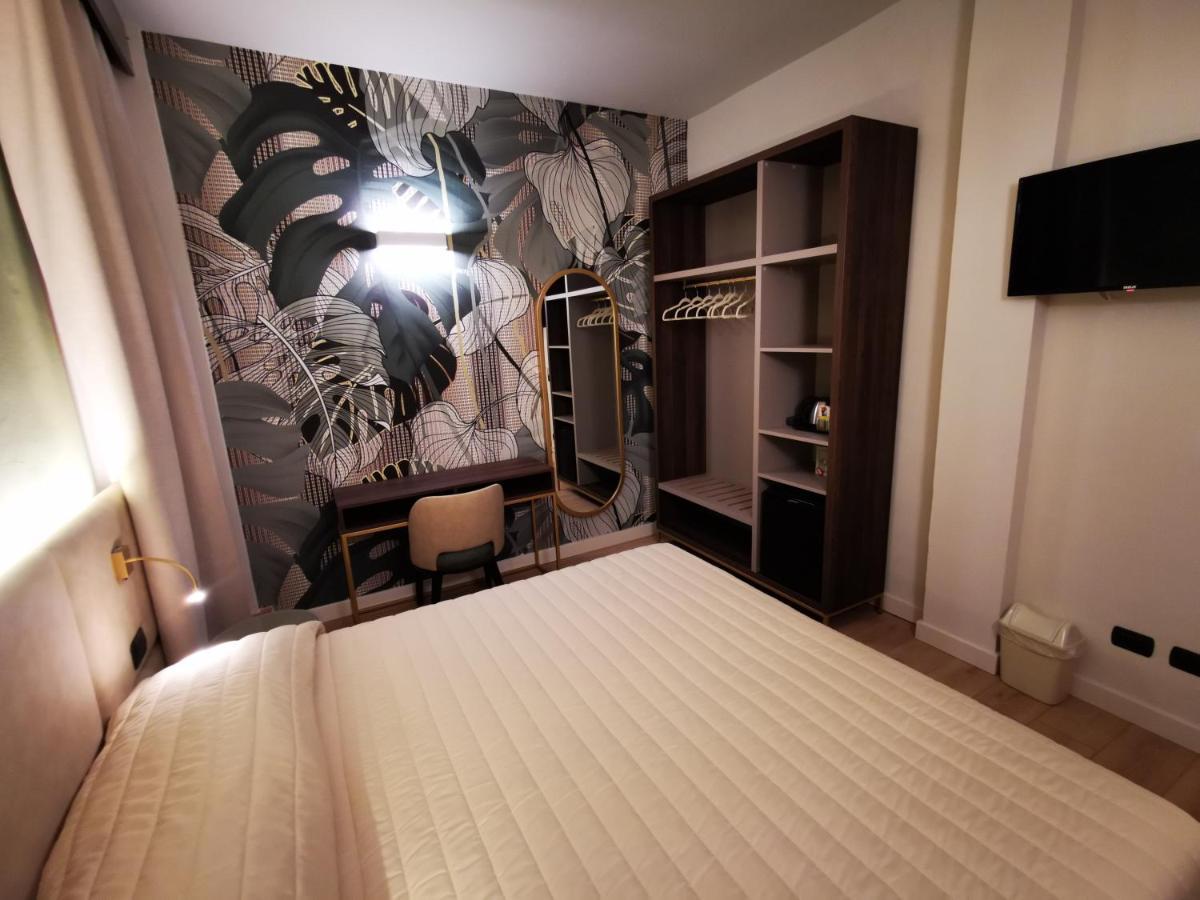 Double Room,1373641436:JPEG