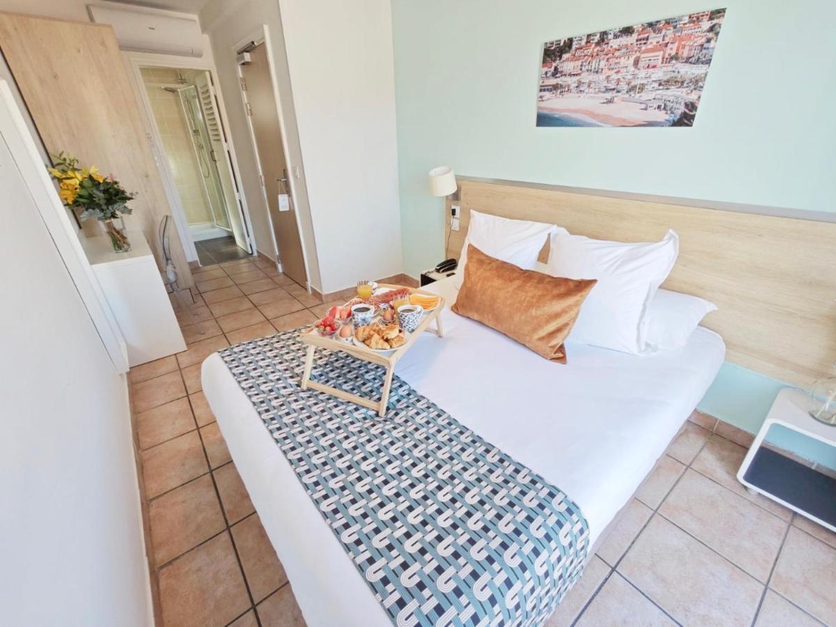 Double Room,1206455743:JPEG