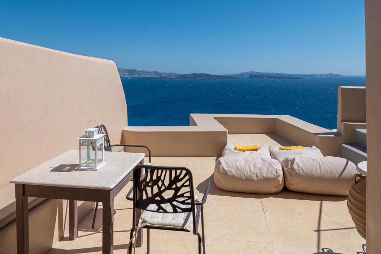 Honeymoon Suite with Private Outdoor Hot Tub,757557034:JPEG