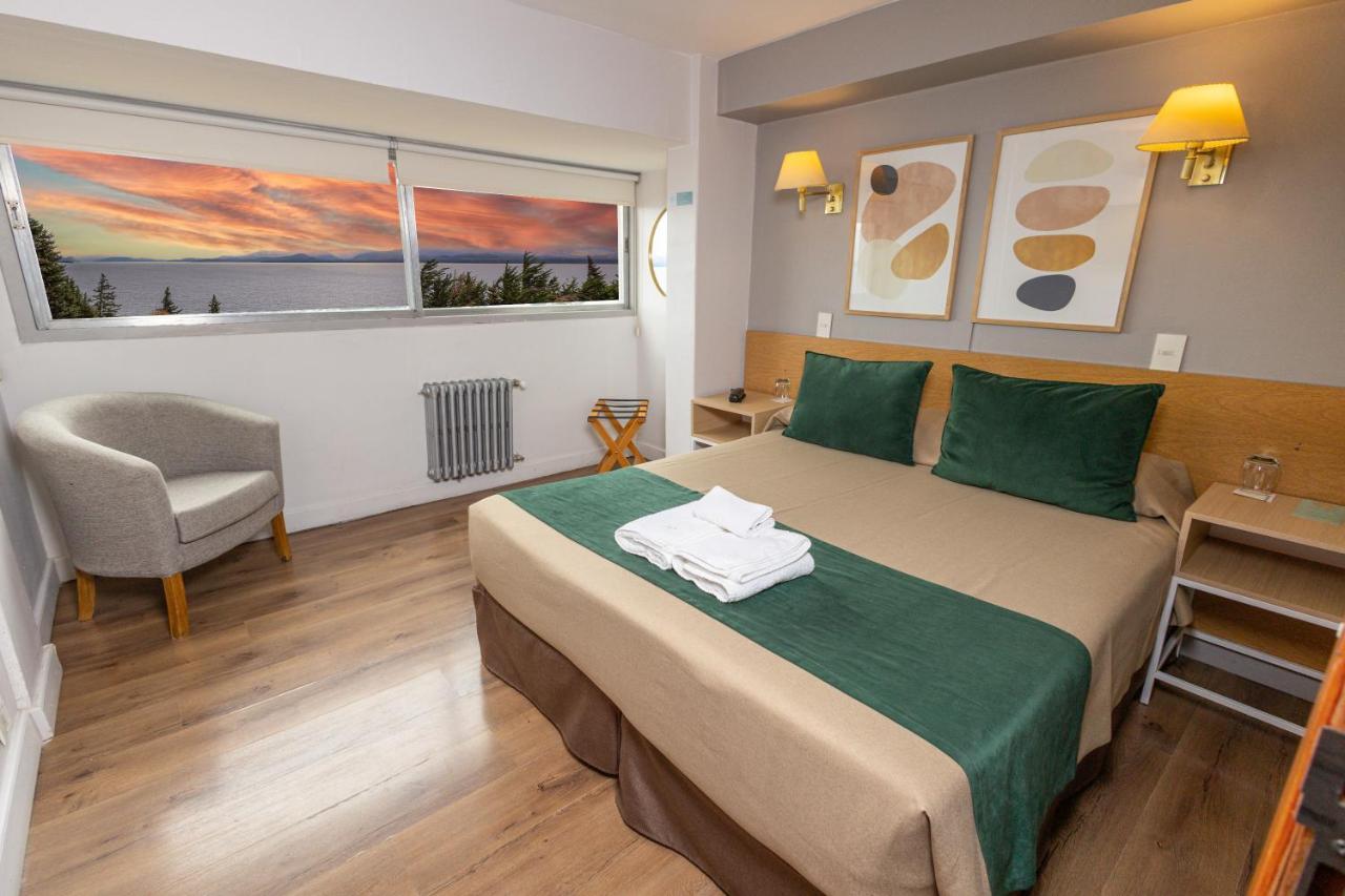 Double Room with Lake View,1402999166:JPEG