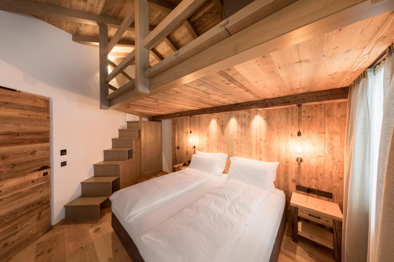 Superior Double Room,1407145232:JPEG