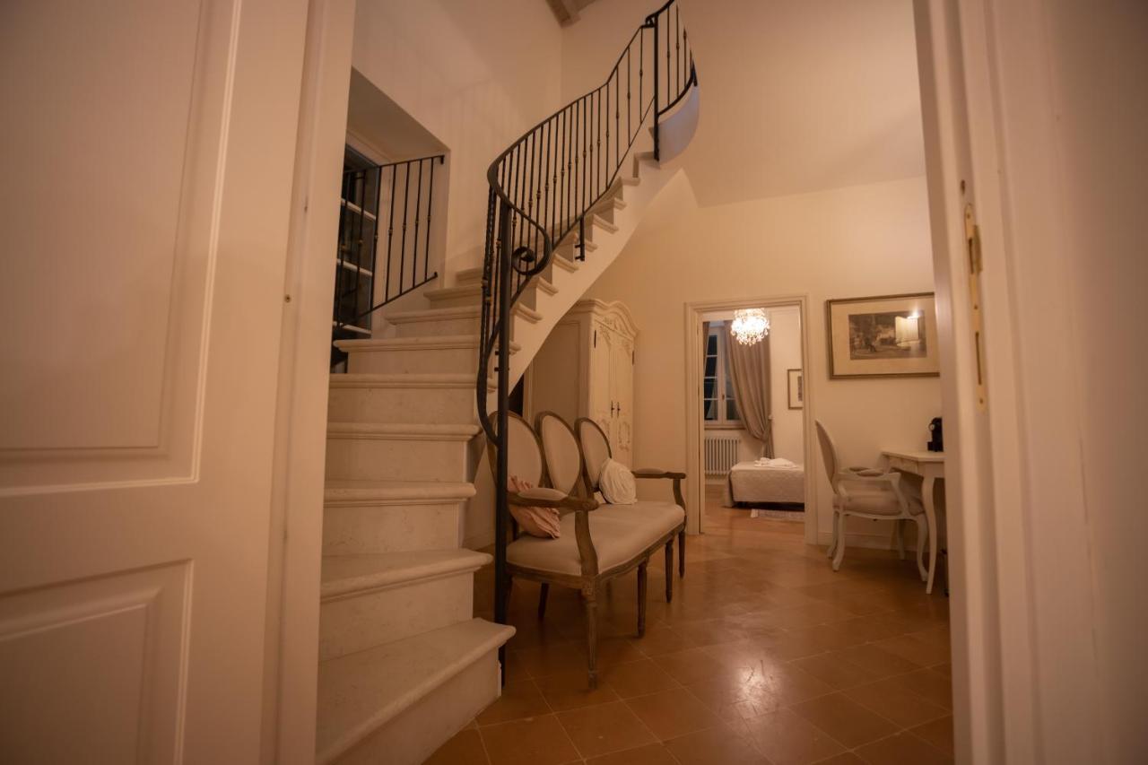 Deluxe Suite,1411724798:JPEG
