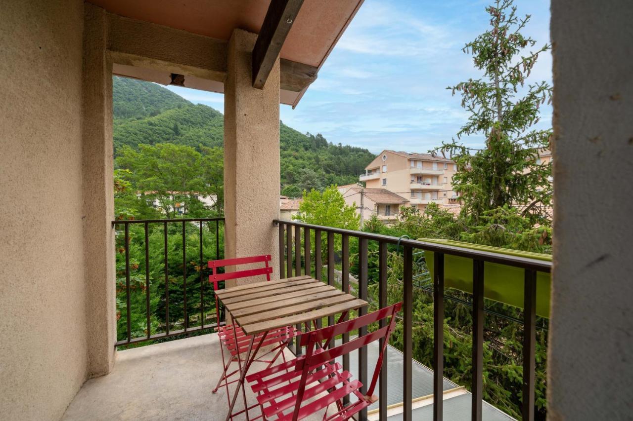 One-Bedroom Apartment (2 Adults),1417124262:JPEG
